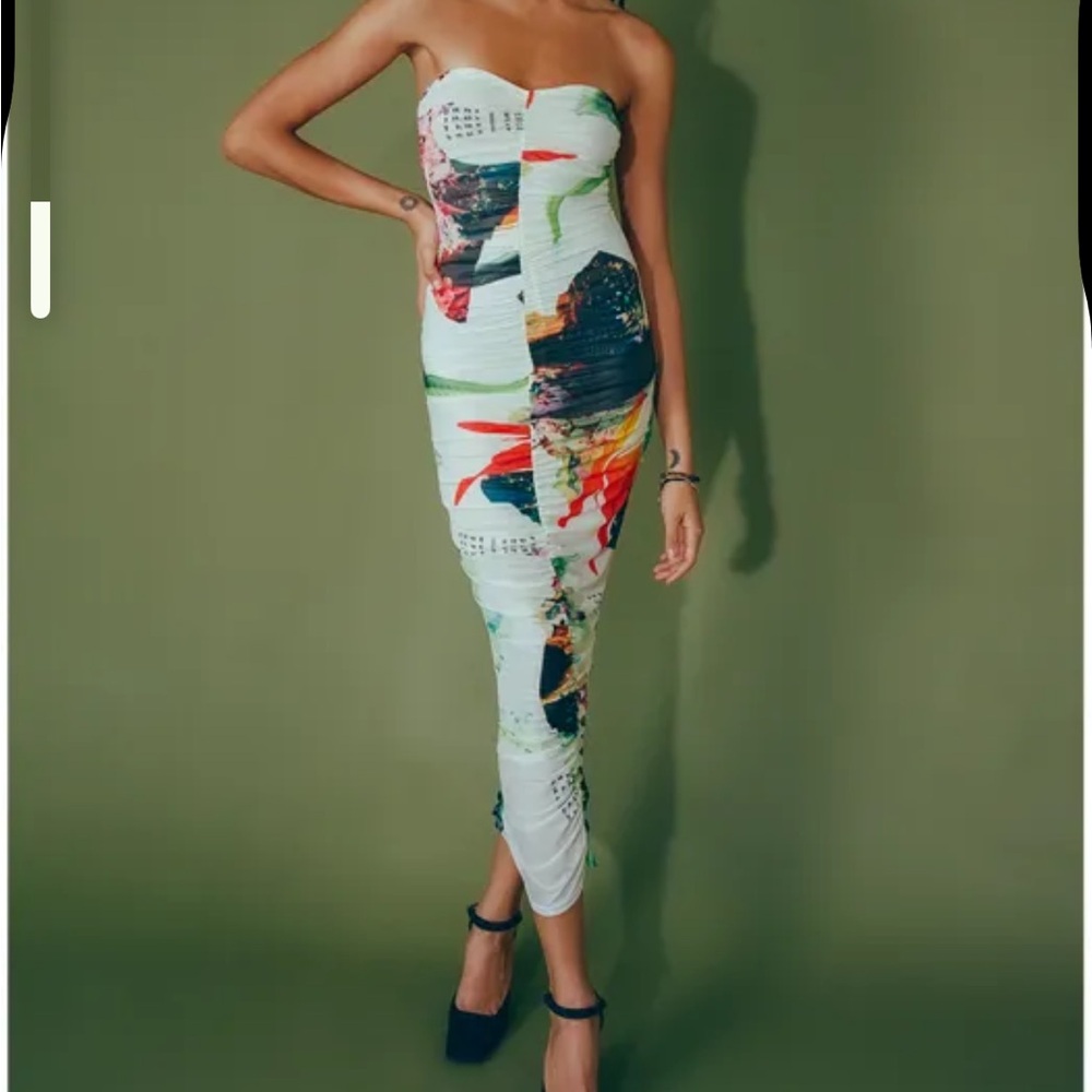 Bodycon strapless dress. Miaou x Urban Outfitters. Size S
